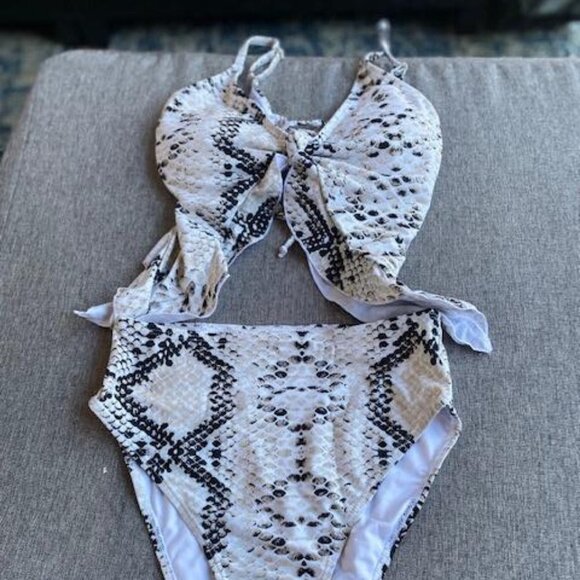 High Waisted Flounce Sexy Tie Front Lace up Retro Bikini, Snakeskin / Small - Picture 2 of 9